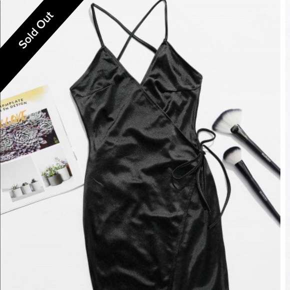 Zaful satin wrap dress - Picture 2 of 2